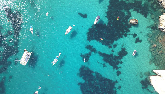 Visitar el puerto de Formentera con niños